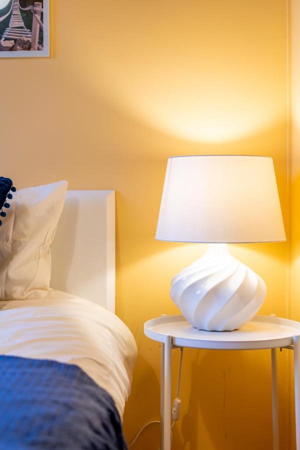 Deluxe Room 130平米 Urumahotel Ngoại thất bức ảnh