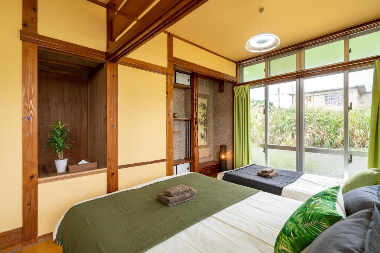 Deluxe Room 130平米 Urumahotel Ngoại thất bức ảnh