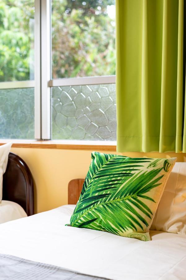 Deluxe Room 130平米 Urumahotel Ngoại thất bức ảnh
